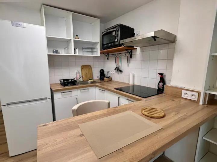 Apartment Centre Historique A Carpentras